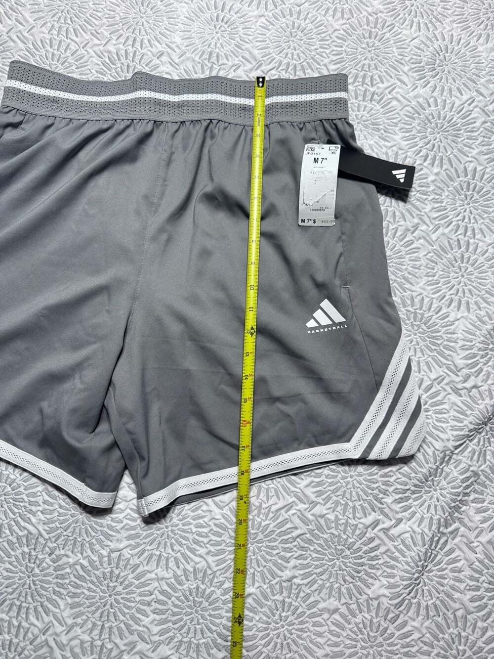 Adidas Basketball Men’s M 7-Inch Loose Fit Performance Shorts Grey - Picture 6 of 7
